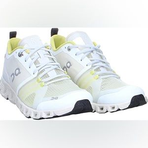 Women’s oncloud shoes